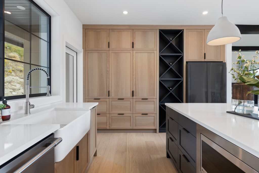 Custom Kitchen Cabinets