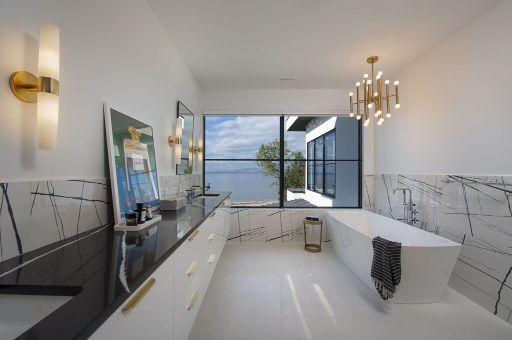 ensuite bathroom
